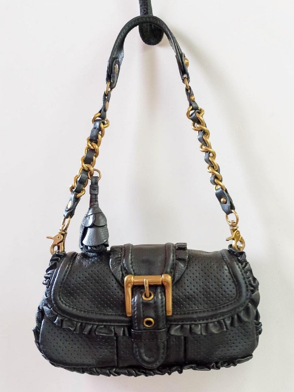 Vintage Lockheart Ruffle Trim Black Leather Shoulder Bag Y2K